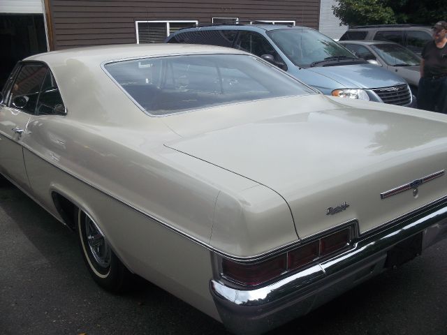 Chevrolet Impala 1966 photo 3