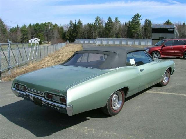 Chevrolet Impala 1967 photo 2