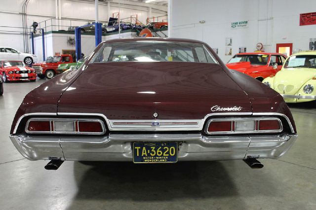 Chevrolet Impala 1967 photo 1