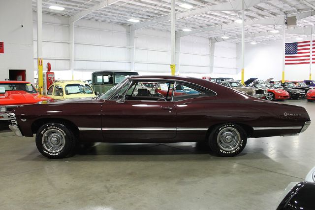 Chevrolet Impala 1967 photo 3