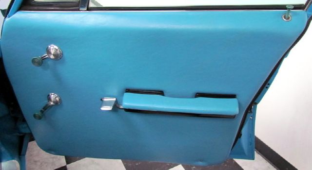 Chevrolet Impala 1967 photo 14