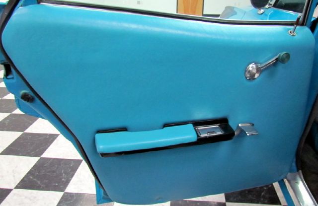 Chevrolet Impala 1967 photo 2