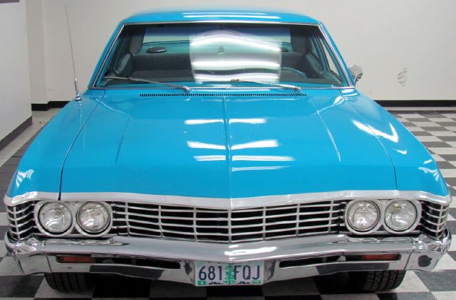 Chevrolet Impala 1967 photo 21