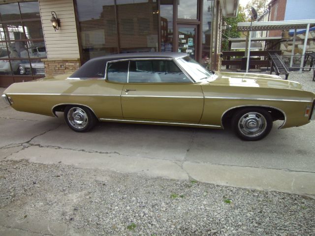 Chevrolet Impala 1969 photo 1