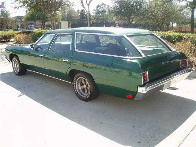 Chevrolet Impala 1973 photo 1