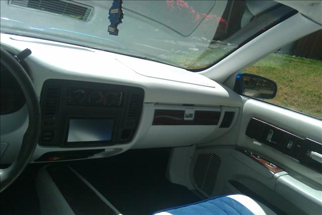 Chevrolet Impala 1995 photo 3