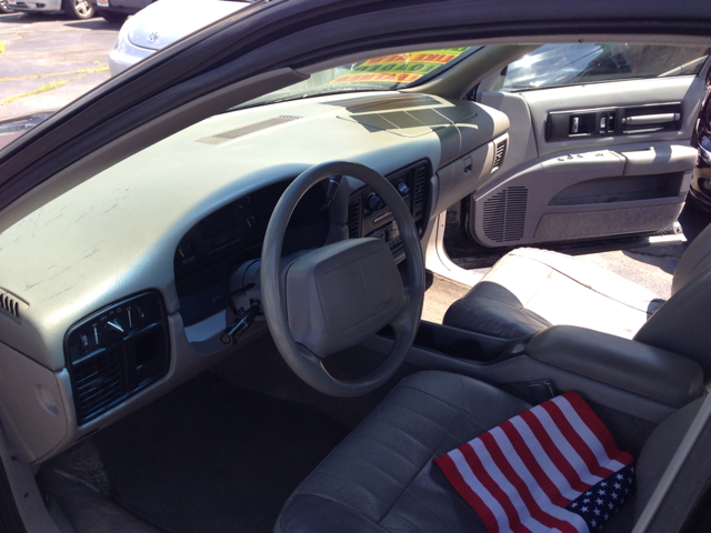 Chevrolet Impala 4dr Sdn Auto (natl) Hatchback Sedan