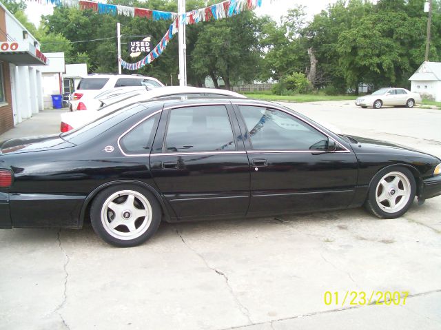 Chevrolet Impala 1995 photo 2