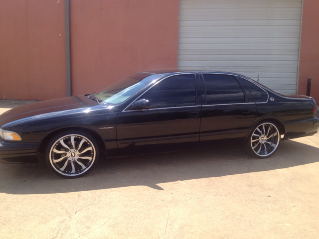 Chevrolet Impala 4dr Sdn Auto (natl) Hatchback Sedan