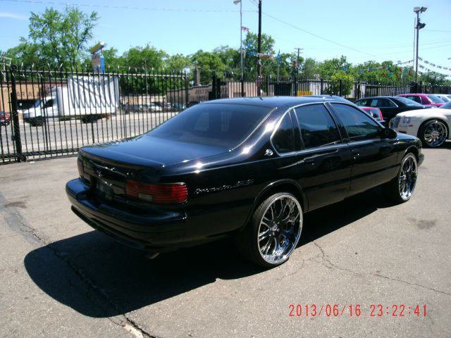 Chevrolet Impala 2.5L 5CYL Sedan