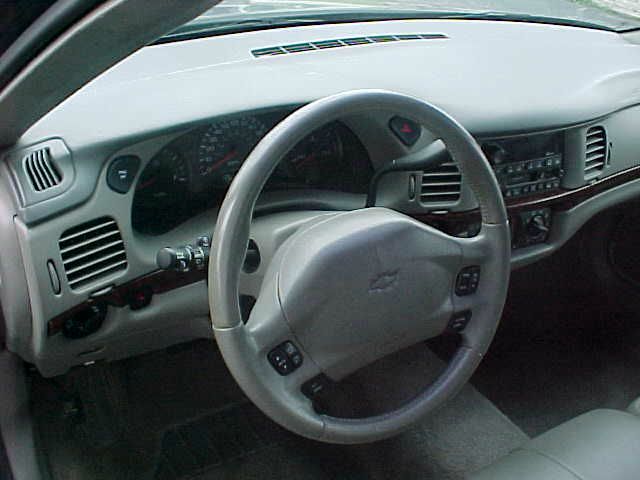 Chevrolet Impala 2000 photo 0