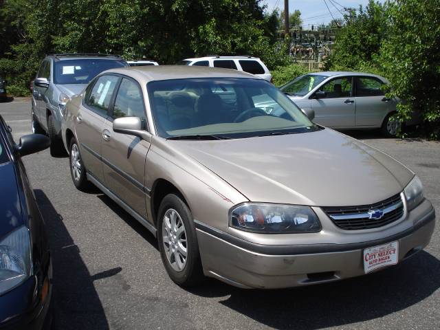 Chevrolet Impala Base Sedan