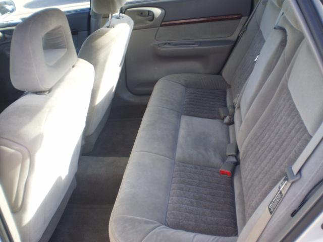 Chevrolet Impala 2001 photo 4