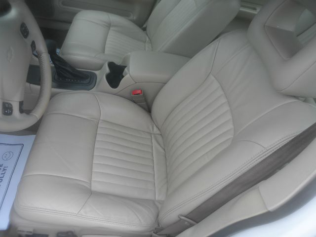 Chevrolet Impala 2001 photo 3