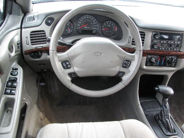 Chevrolet Impala 2001 photo 5