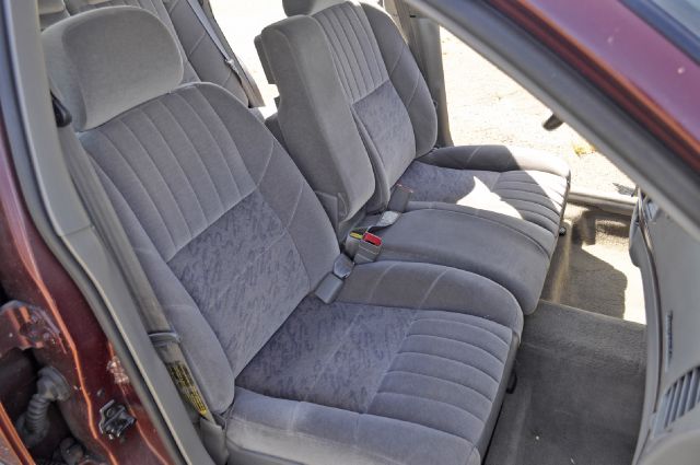 Chevrolet Impala 2001 photo 16