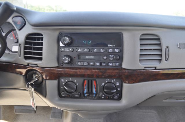 Chevrolet Impala 2001 photo 20