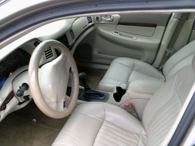 Chevrolet Impala 2001 photo 3
