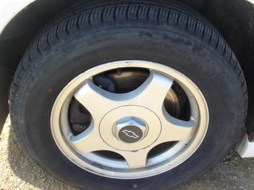 Chevrolet Impala 2001 photo 1