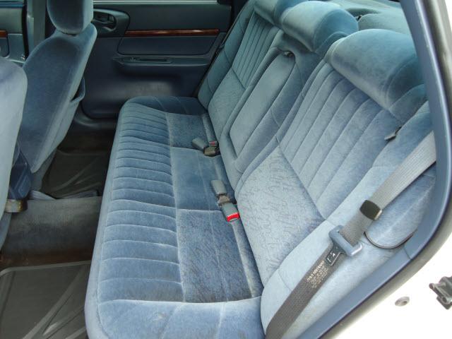 Chevrolet Impala 2001 photo 3