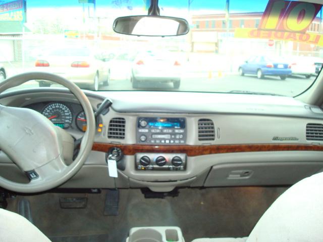 Chevrolet Impala 2001 photo 3