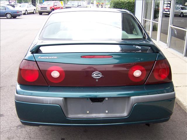 Chevrolet Impala 2001 photo 2