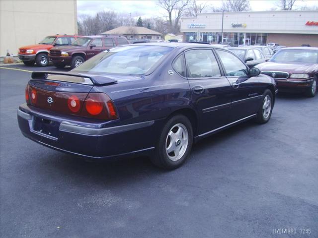 Chevrolet Impala 2001 photo 3