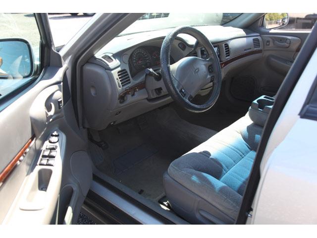 Chevrolet Impala 2001 photo 1