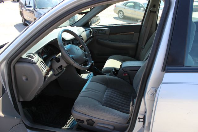 Chevrolet Impala 2002 photo 1