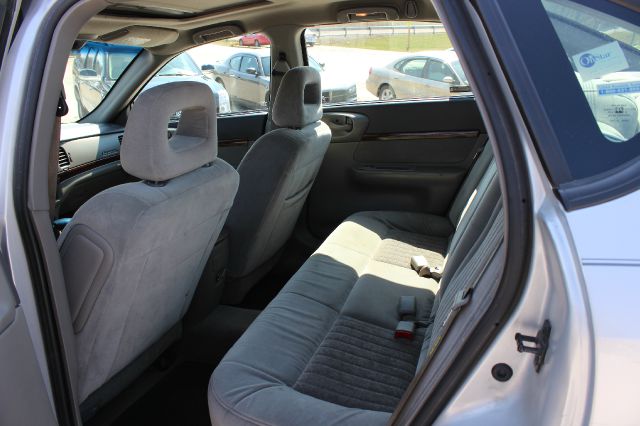 Chevrolet Impala 2002 photo 6