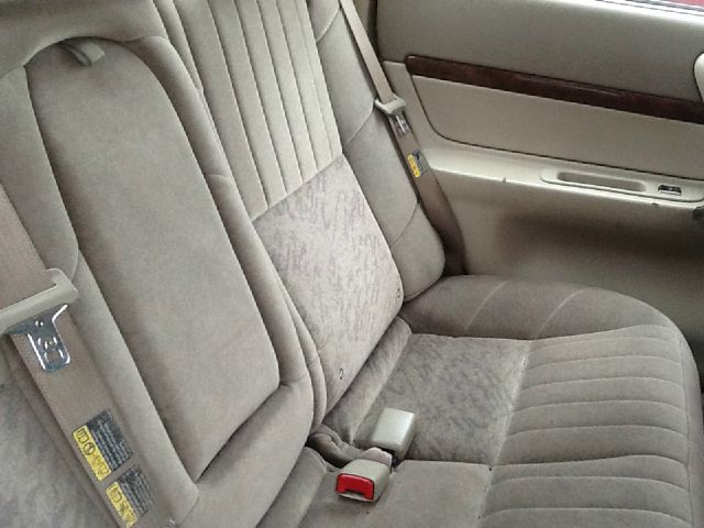 Chevrolet Impala Base Sedan