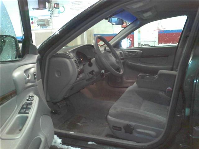 Chevrolet Impala 2002 photo 3