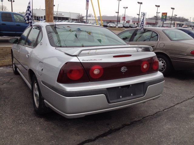 Chevrolet Impala 2002 photo 2