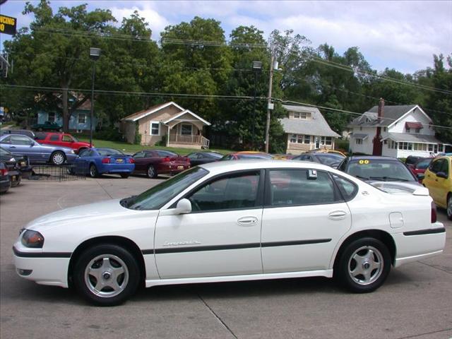 Chevrolet Impala 2002 photo 4