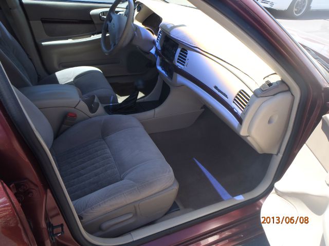 Chevrolet Impala 2002 photo 16