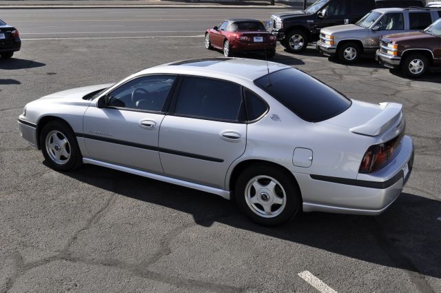 Chevrolet Impala 2002 photo 3