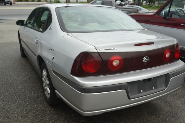 Chevrolet Impala Base Sedan