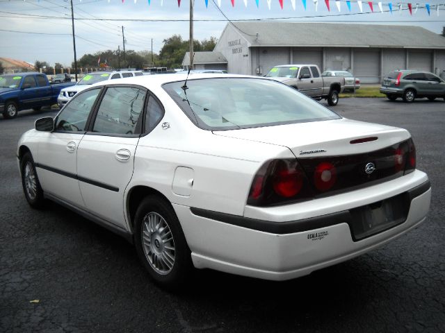 Chevrolet Impala 2002 photo 3