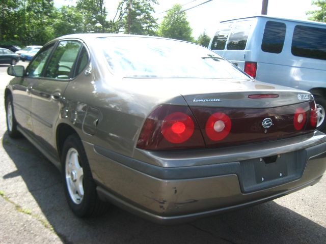 Chevrolet Impala 2003 photo 3