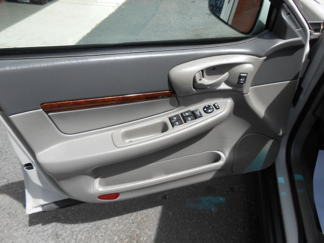 Chevrolet Impala 2003 photo 1