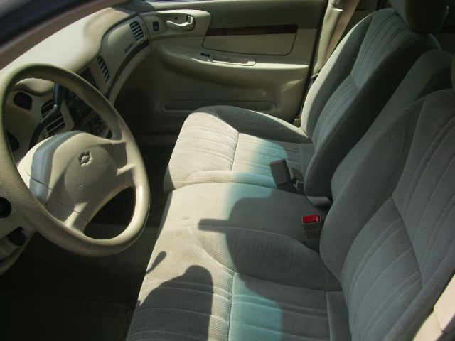 Chevrolet Impala 2003 photo 2