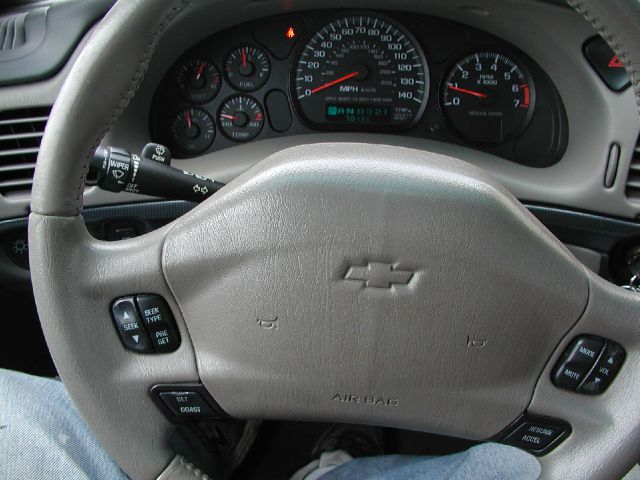 Chevrolet Impala 2003 photo 1