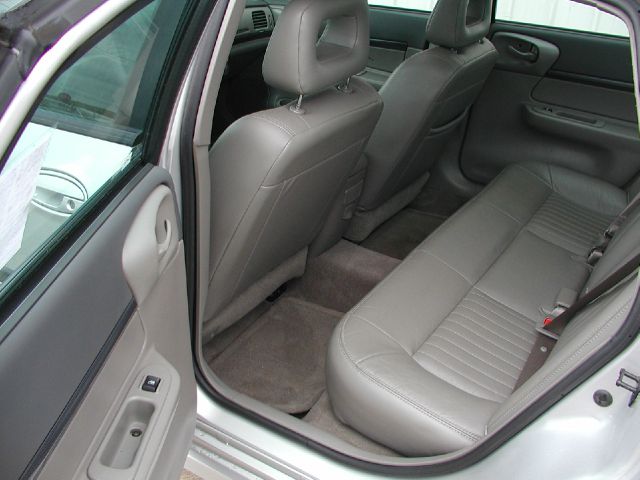 Chevrolet Impala 2003 photo 2