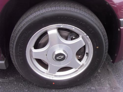 Chevrolet Impala 2003 photo 2