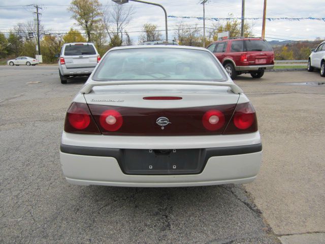 Chevrolet Impala 2003 photo 3