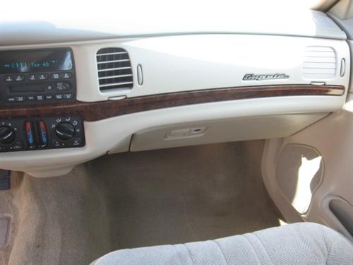 Chevrolet Impala 2003 photo 2