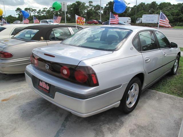 Chevrolet Impala 2003 photo 3