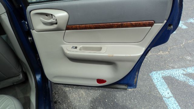 Chevrolet Impala 2003 photo 33