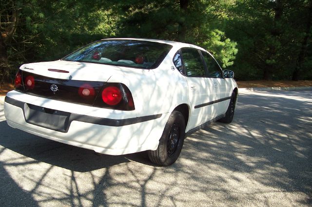 Chevrolet Impala 2004 photo 3