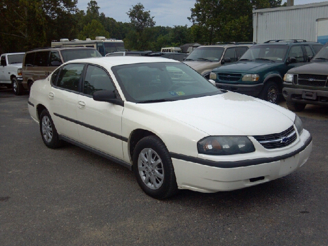 Chevrolet Impala Base Sedan